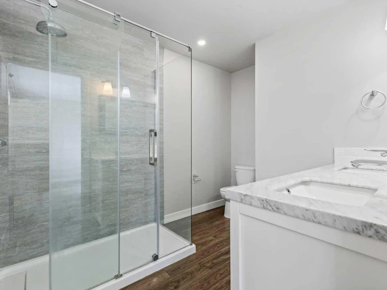 2003 117 Avenue SW, Calgary, AB, T2W 2Y7 - 25