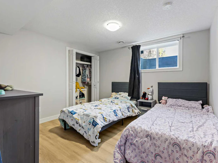 2003 117 Avenue SW, Calgary, AB, T2W 2Y7 - 36