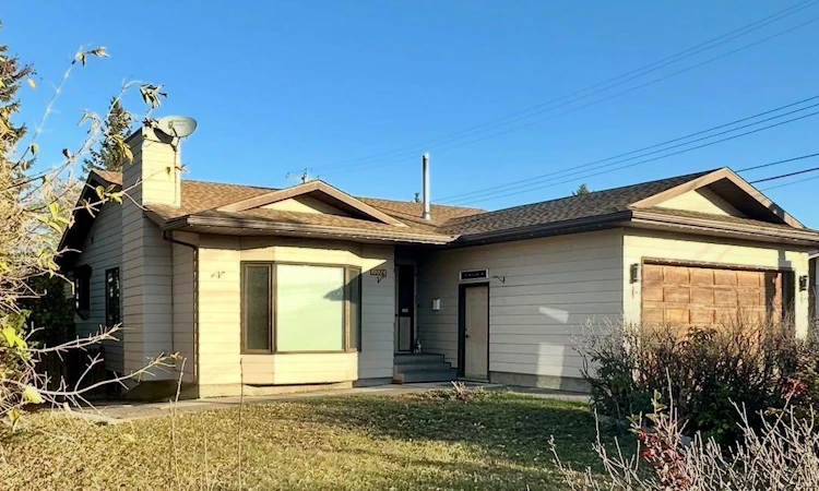 10024 103 Ave