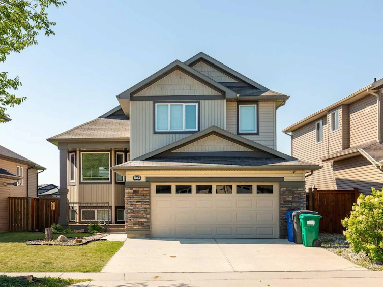 1644 Coalbanks Boulevard W, Lethbridge, AB, T1J 0N9 - 2