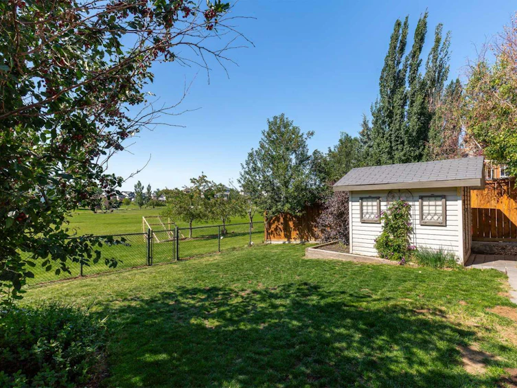 1644 Coalbanks Boulevard W, Lethbridge, AB, T1J 0N9 - 27