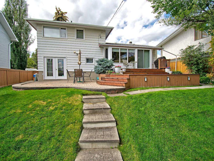 4808 Nordegg Crescent NW, Calgary, AB, T2K 2M5 - 5
