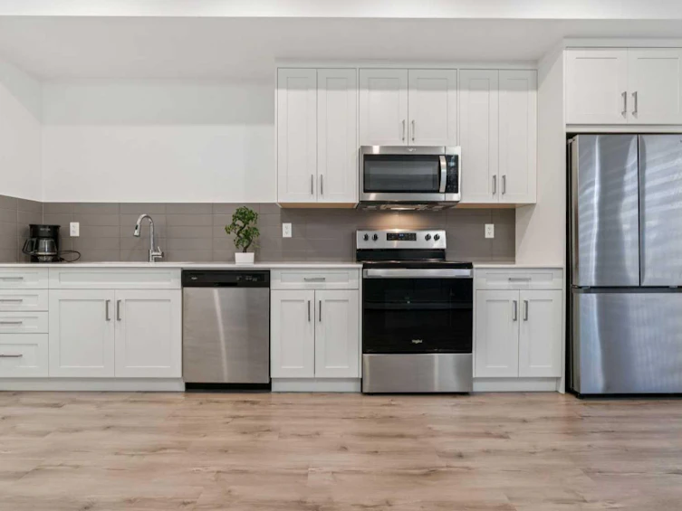 202-20 Sage Hill NW, Calgary, AB, T3R 1Z5 - 3