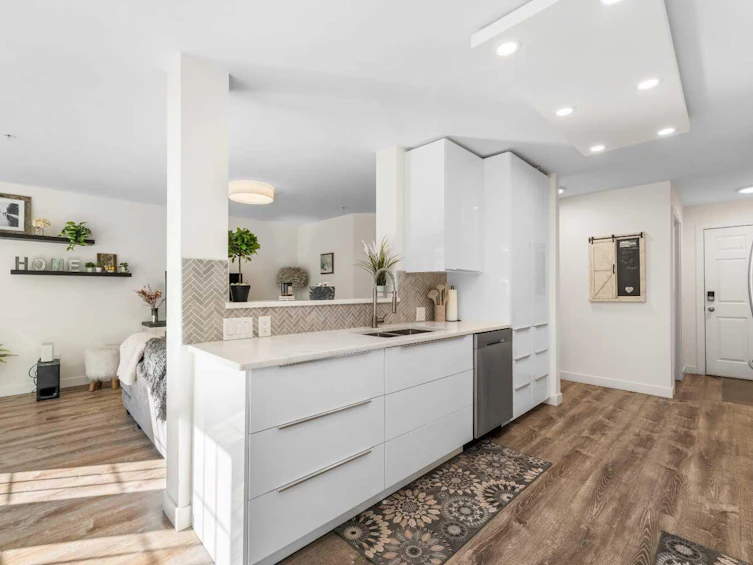 1-2212 34 Avenue SW, Calgary, AB, T2T 2C6 - 9