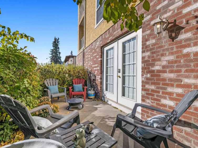 1-2212 34 Avenue SW, Calgary, AB, T2T 2C6 - 37