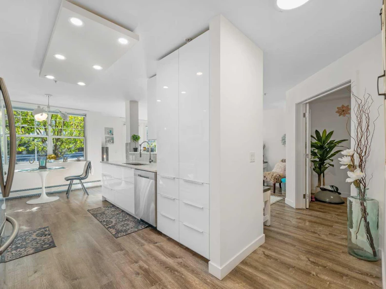1-2212 34 Avenue SW, Calgary, AB, T2T 2C6 - 6