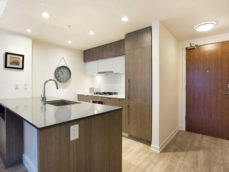 205-51 Waterfront Mews SW, Calgary, AB, T2P 0X3 - 4