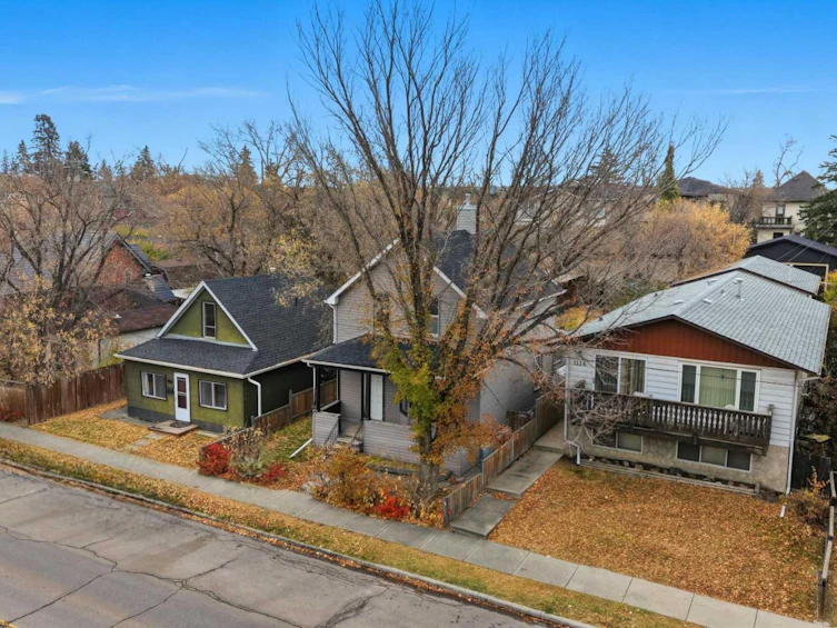 1112 8 Street SE, Calgary, AB, T2G 2Z7 - 10
