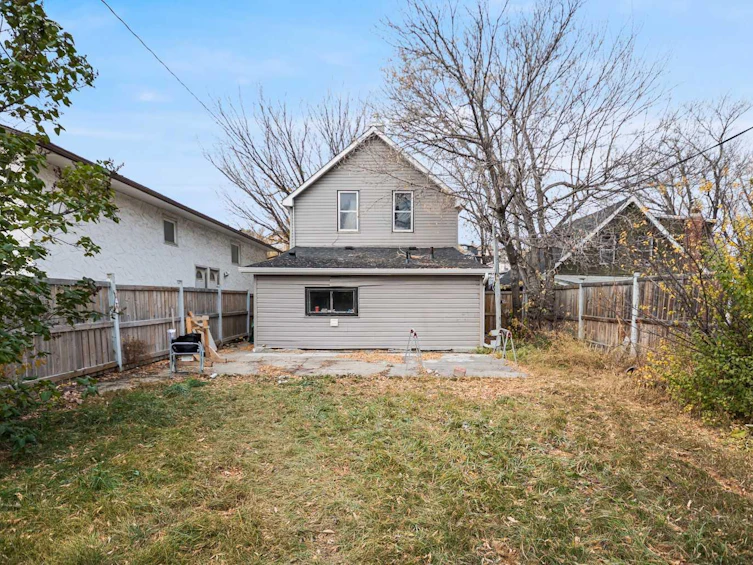 1112 8 Street SE, Calgary, AB, T2G 2Z7 - 6