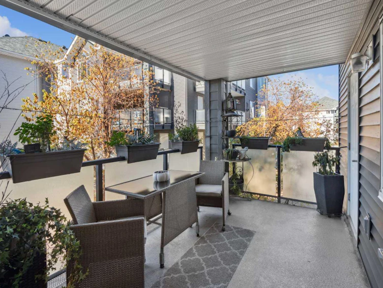 204-30 Sierra Morena Mews SW, Calgary, AB, T3H 3K7 - 17