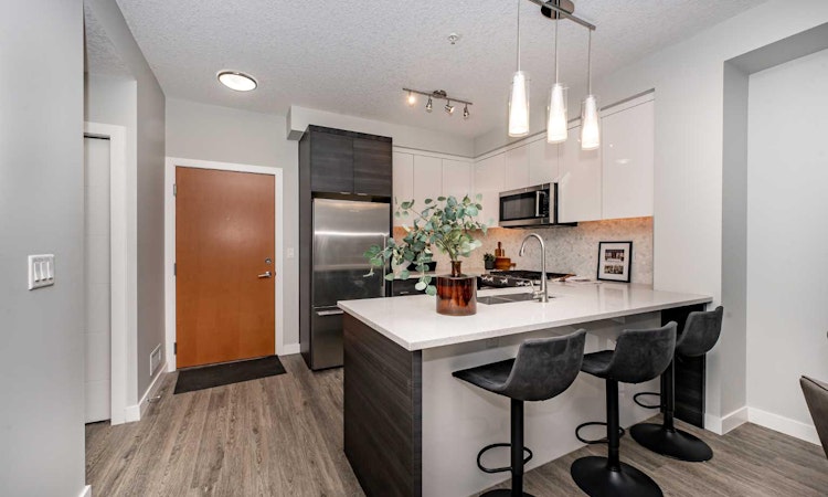3301-95 Burma Star Road SW