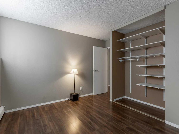 121-1237 4 Avenue S, Lethbridge, AB, T1J 0P9 - 11
