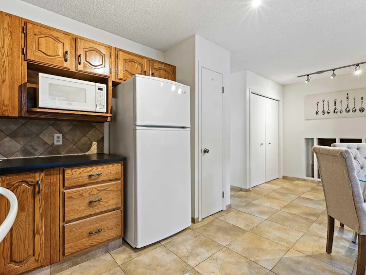 139 Stratton Crescent SW, Calgary, AB, T3H 1T7 - 17