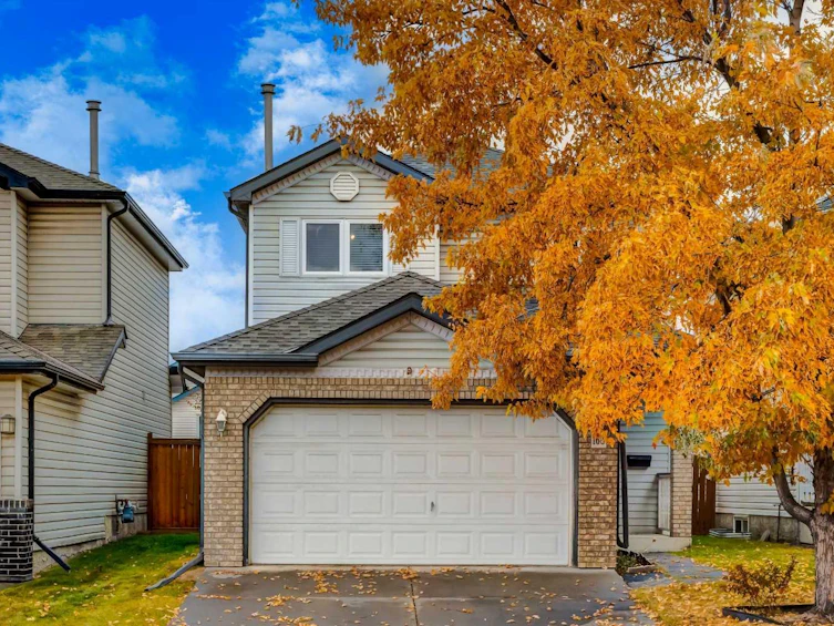 168 Mt Apex Green SE, Calgary, AB, T2Z 2V5