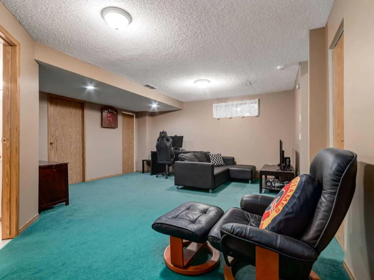 168 Mt Apex Green SE, Calgary, AB, T2Z 2V5 - 35