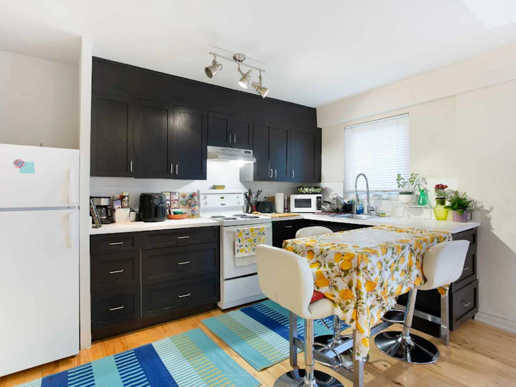302-1027 12 Avenue SW, Calgary, AB, T2R 0J5 - 7