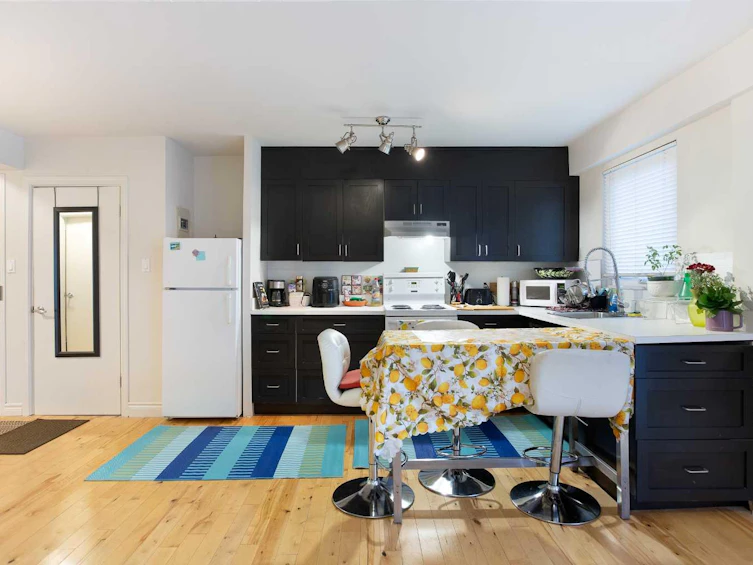 302-1027 12 Avenue SW, Calgary, AB, T2R 0J5 - 6