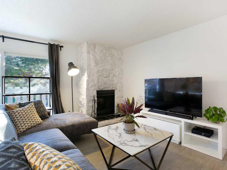 5248 19 Avenue NW, Calgary, AB, T3B 0T2 - 11