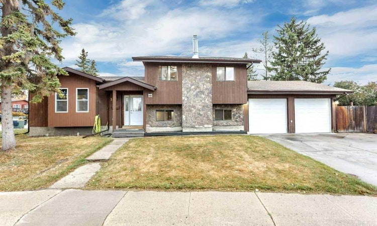 151 Glendale Boulevard