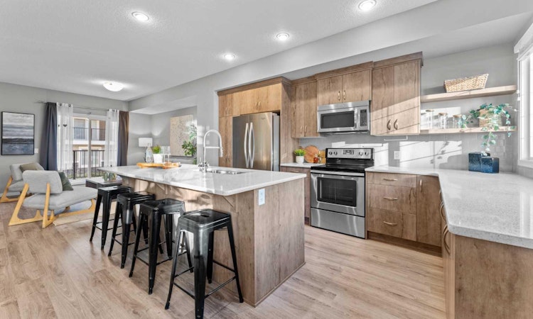 108 Nolanlake Villas NW