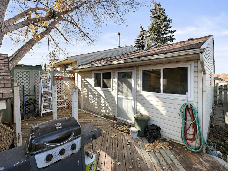 7 Falbury Crescent NE, Calgary, AB, T3J 1H8 - 32