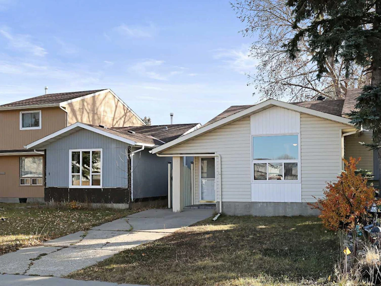 7 Falbury Crescent NE, Calgary, AB, T3J 1H8