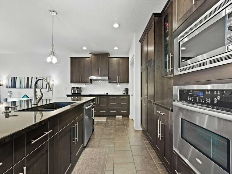 129 Springbluff Boulevard SW, Calgary, AB, T3H 0N3 - 12