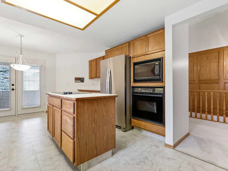 3 Pump Hill Landing SW, Calgary, AB, T2V 5C1 - 7