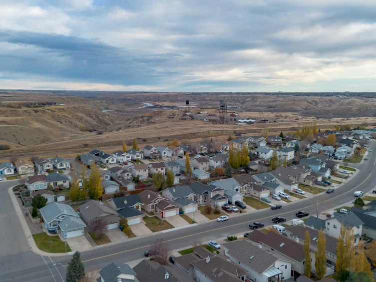 588 Heritage Boulevard W, Lethbridge, AB, T1K 7S4 - 44