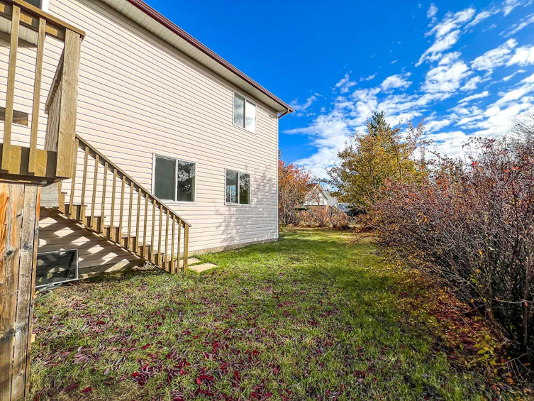9019 66 Avenue, Grande Prairie, AB, T8W 2K3 - 33