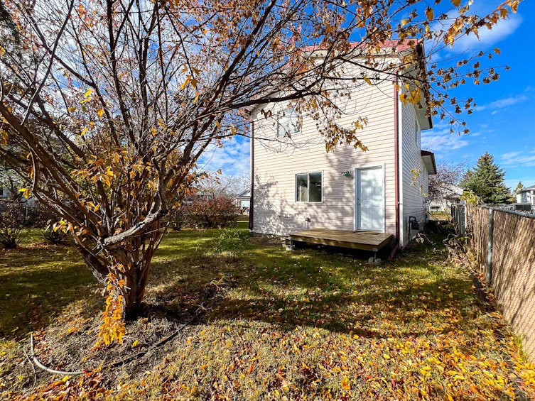 9019 66 Avenue, Grande Prairie, AB, T8W 2K3 - 35