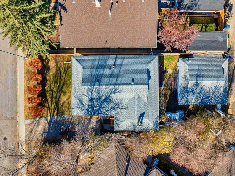 4004 79 Street NW, Calgary, AB, T3B 2N8 - 23