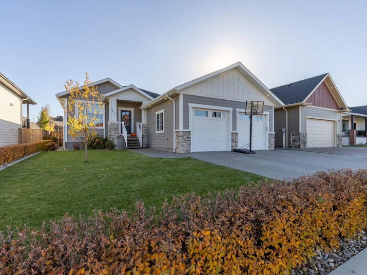 803 Gibbons Avenue N, Picture Butte, AB, T0K 1V0 - 38