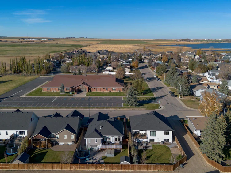 803 Gibbons Avenue N, Picture Butte, AB, T0K 1V0 - 35