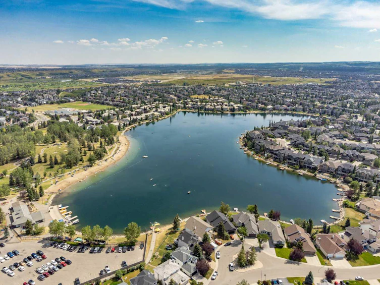 48 Chapala Square SE, Calgary, AB, T2X 3T7 - 50