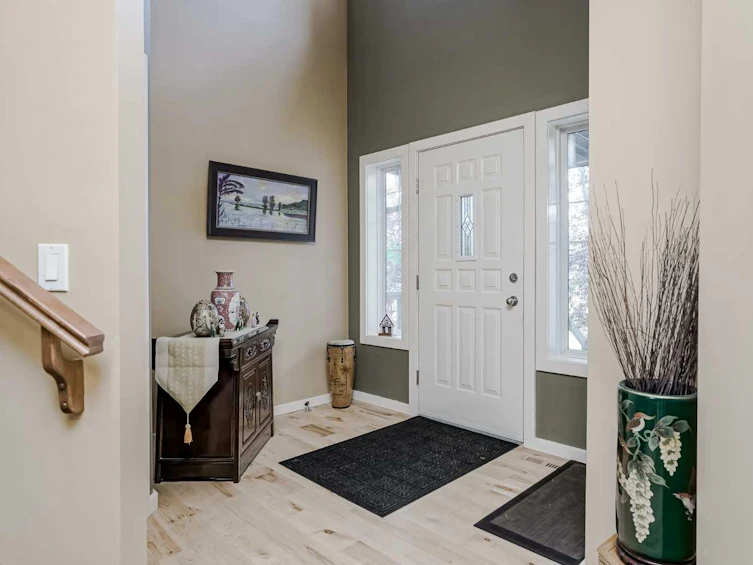 48 Chapala Square SE, Calgary, AB, T2X 3T7 - 2