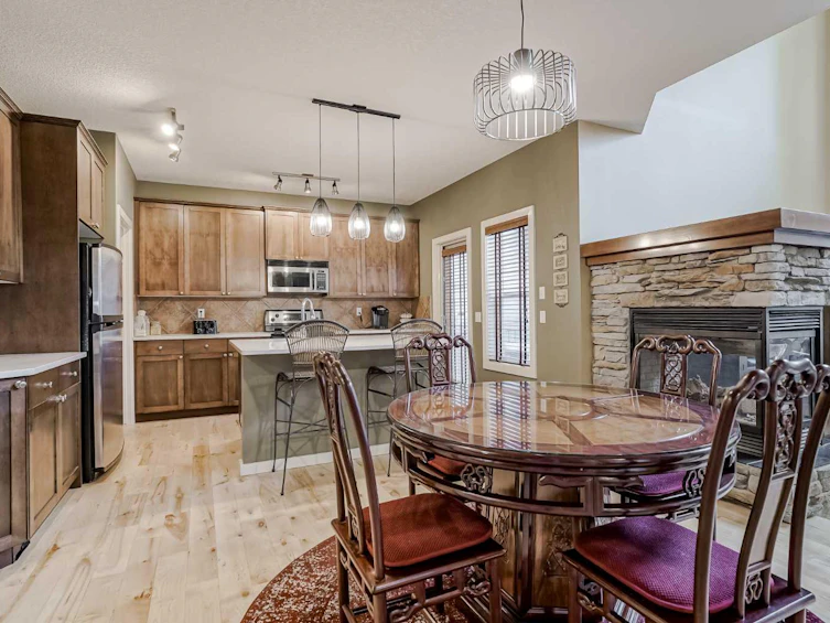 48 Chapala Square SE, Calgary, AB, T2X 3T7 - 4