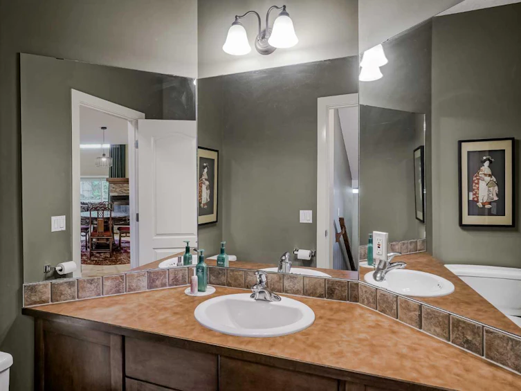 48 Chapala Square SE, Calgary, AB, T2X 3T7 - 18