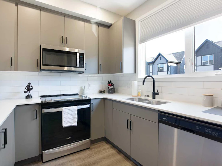 519-850 Belmont Drive SW, Calgary, AB, T2X 4A5 - 2
