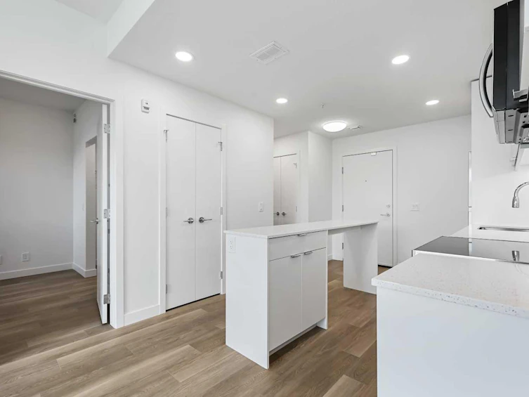 2310-8500 19 Avenue SE, Calgary, AB, T2A 0M8 - 13