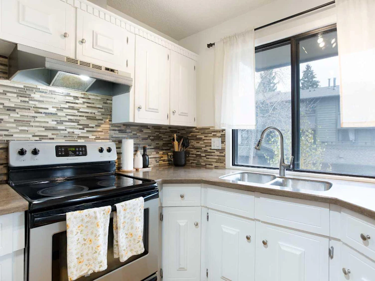 54-10030 Oakmoor Way SW, Calgary, AB, T2V 4S8 - 10