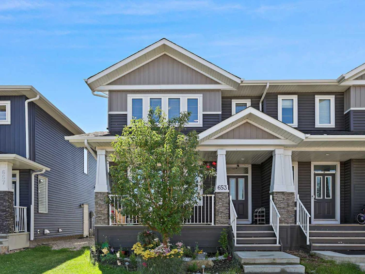 653 Redstone Drive NE, Calgary, AB, T3N 1L1