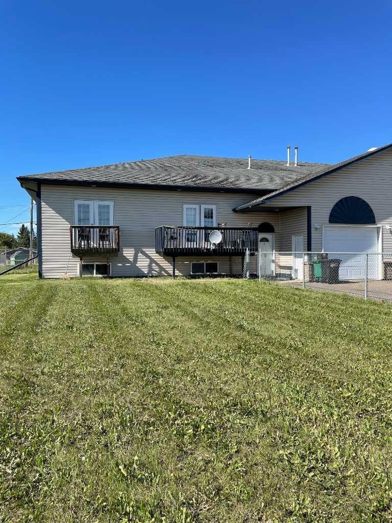Unit B-10310 98 Street E, High Level, AB, T0H 1Z0