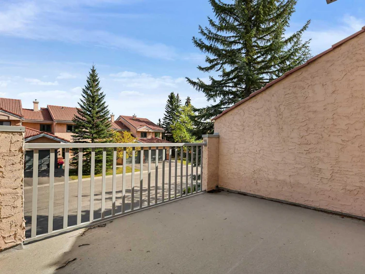 77-5810 Patina Drive SW, Calgary, AB, T3H 2Y6 - 8