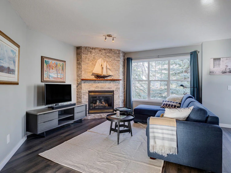 3101-7171 Coach Hill Road SW, Calgary, AB, T3H 3R7 - 4