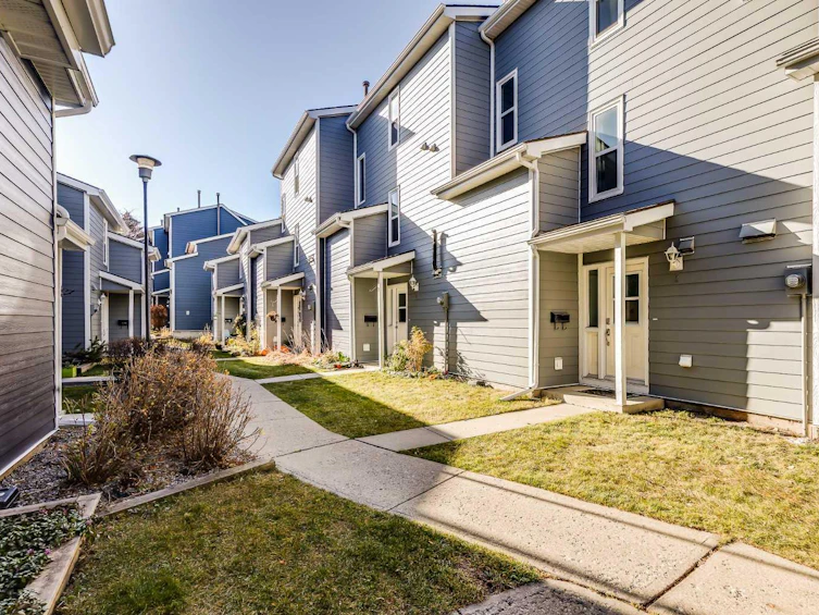 3-93 Grier Place NE, Calgary, AB, T2K 5Y5 - 3