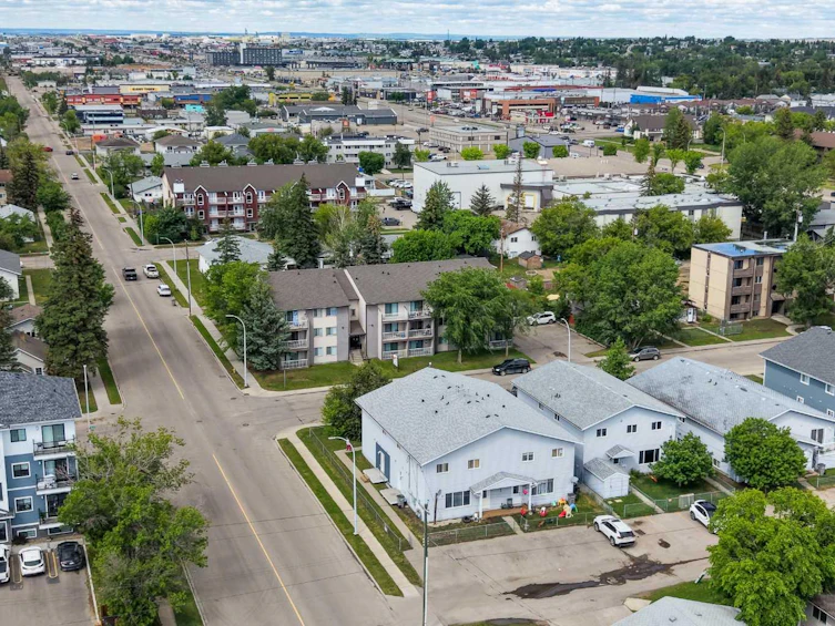 D-10029 105 Avenue, Grande Prairie, AB, T8V 1H2 - 23