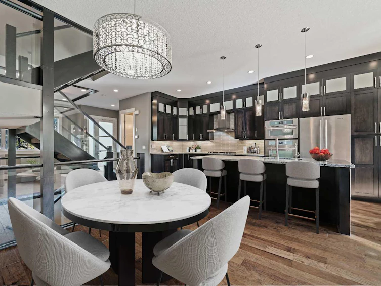 443 28 Avenue NW, Calgary, AB, T2M 2K7 - 15