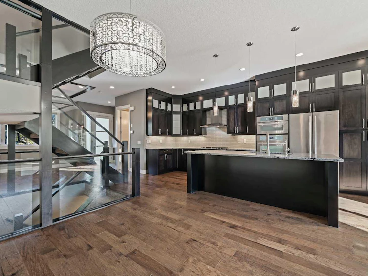 443 28 Avenue NW, Calgary, AB, T2M 2K7 - 16