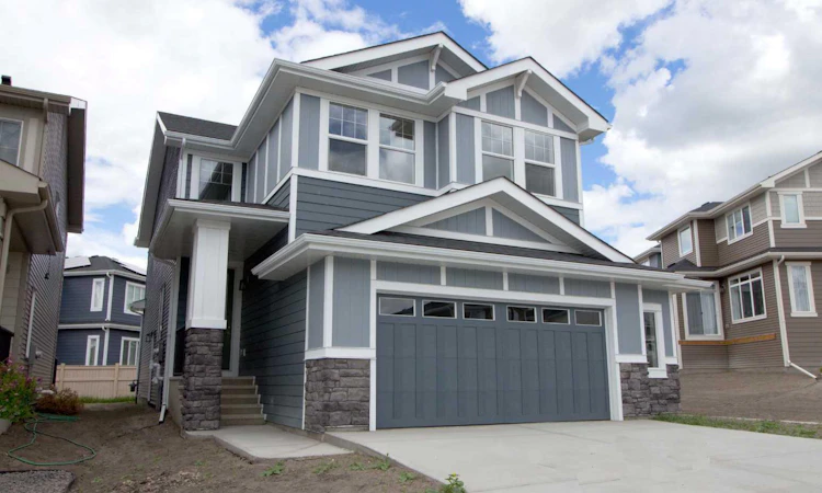 63 Sunrise Heath